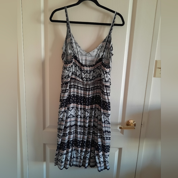 Torrid Print Summer Dress - Picture 2 of 11